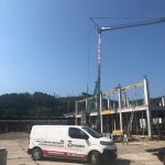 Samoskladací žeriav Žeriav Cattaneo CM 82S4 - výstavba polyfunkčnej budovy v Kysuckom Novom Meste | TOP CRANES